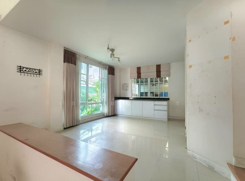 Plus City Park Ekamai-Ramintra : พลัส ซิตี้พาร์ค เอกมัย - รามอินทรา, กรุงเทพ, ถนนนวลจันทร์, นวลจันทร์, บึงกุ่ม, กรุงเทพ, 160 ตร.ม., ทาวน์เฮ้าส์ ขาย, โดย กรกฤตย์ บุญสระ, 500356178 - DDproperty.com