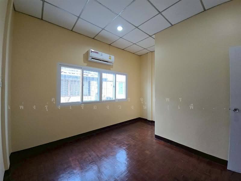 เลิศพงษ์ ซอยลาดปลาเค้า72 แยก1, กรุงเทพ, ถนนรามอินทรา, อนุสาวรีย์, บางเขน, กรุงเทพ, 100 ตร.ม., ทาวน์เฮ้าส์ ขาย, โดย คุณ เพ็ชรจุตพร เพ่งรุ่งเรืองวงษ์ (เพ็ชร), 500356214 - DDproperty.com