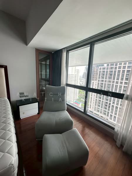Le Raffine Sukhumvit 39, Bangkok, Soi Sukhumvit 39, Khlong Tan Nua, Watthana, Bangkok, 3 Bedrooms, 365 sqm, Condo For Rent, by Phatcharanan Kittiananchat, 500356220 - DDproperty.com