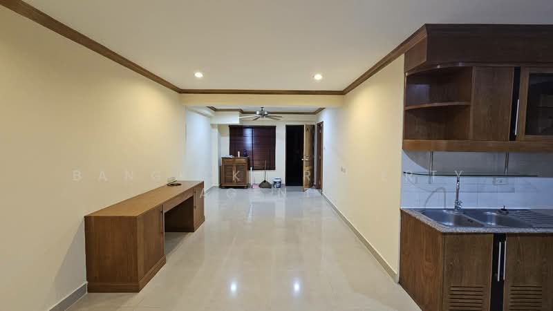 El Patio, Bangkok, Soi Sukhumvit 31, Khlong Tan Nua, Watthana, Bangkok, 2 Bedrooms, 100 sqm, Condo For Rent, by BANGKOK PROPERTY AGENTS, 500356227 - DDproperty.com