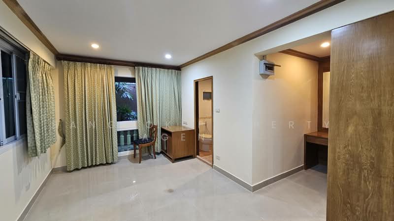 El Patio, Bangkok, Soi Sukhumvit 31, Khlong Tan Nua, Watthana, Bangkok, 2 Bedrooms, 100 sqm, Condo For Rent, by BANGKOK PROPERTY AGENTS, 500356227 - DDproperty.com