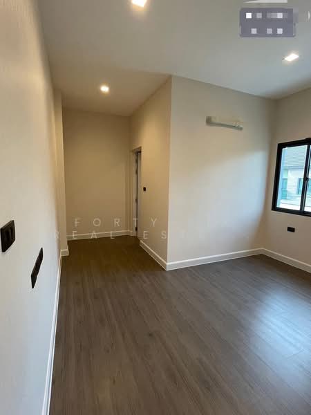 Bangkok Boulevard Rama 5, Nonthaburi, 34-38 Atchariya Prasith Road, Mahasawat, Bang Kruai, Nonthaburi, 4 Bedrooms, 234 sqm, Single Detached House For Sale, by Forty-Six Real Estate Group, 500356237 - DDproperty.com