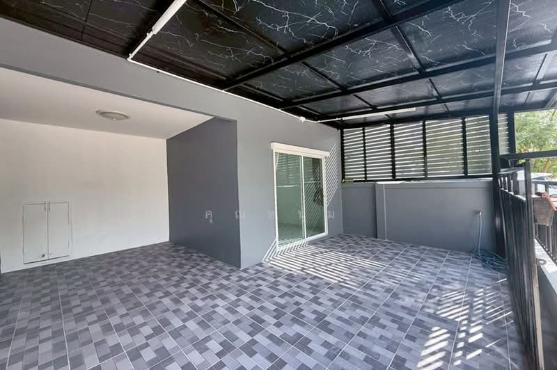 ไลโอ นอฟ วงแหวนฯ - ปิ่นเกล้า, Nonthaburi, กาญจนาภิเษก, Bang Mae Nang, Bang Yai, Nonthaburi, 3 Bedrooms, 102 sqm, Townhouse For Sale, by คุณหนุ่ม, 500356238 - DDproperty.com