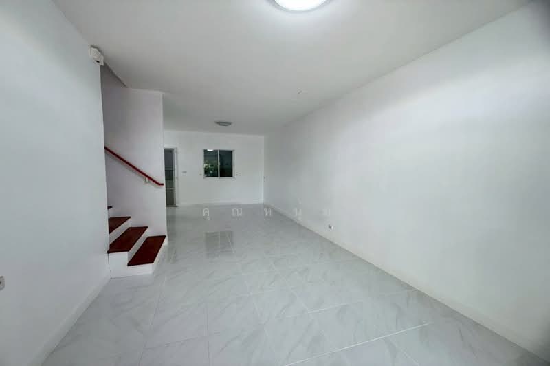 ไลโอ นอฟ วงแหวนฯ - ปิ่นเกล้า, Nonthaburi, กาญจนาภิเษก, Bang Mae Nang, Bang Yai, Nonthaburi, 3 Bedrooms, 102 sqm, Townhouse For Sale, by คุณหนุ่ม, 500356238 - DDproperty.com