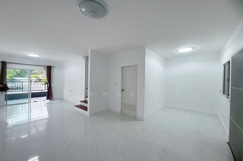 ไลโอ นอฟ วงแหวนฯ - ปิ่นเกล้า, Nonthaburi, กาญจนาภิเษก, Bang Mae Nang, Bang Yai, Nonthaburi, 3 Bedrooms, 102 sqm, Townhouse For Sale, by คุณหนุ่ม, 500356238 - DDproperty.com