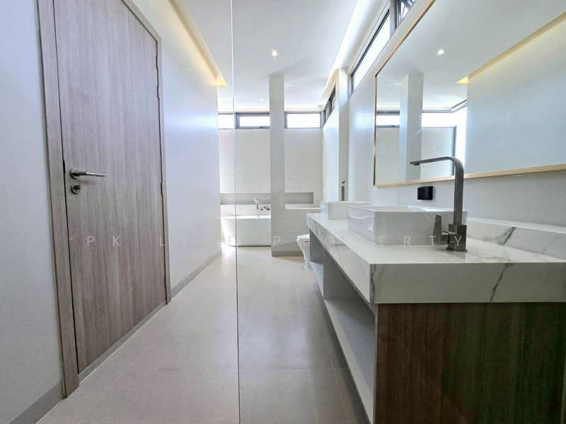 8R0886 Pool villa for rent 5 bedroom 5 bathroom 200,000/month at chalong have fully furnished, Phuket, Chalong, Muang Phuket, Phuket, 5 Bedrooms, 350 sqm, Villa For Rent, by PK LIFE Property, 500356240 - DDproperty.com