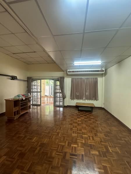 ปลาทอง ศรีนครินทร์ ซอยศรีด่าน 4, Samut Prakan, ศรีนครินทร์, Samrong Nua, Muang Samut Prakarn, Samut Prakan, 4 Bedrooms, 100 sqm, Single Detached House For Sale, by อภัสนันท์ ภัคนราธนเศรษฐ์, 500356252 - DDproperty.com