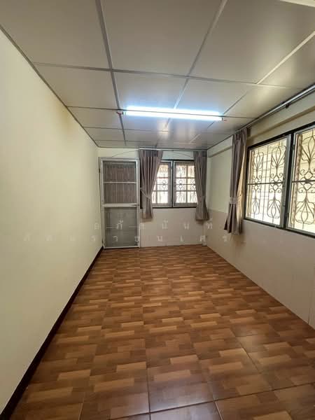 ปลาทอง ศรีนครินทร์ ซอยศรีด่าน 4, Samut Prakan, ศรีนครินทร์, Samrong Nua, Muang Samut Prakarn, Samut Prakan, 4 Bedrooms, 100 sqm, Single Detached House For Sale, by อภัสนันท์ ภัคนราธนเศรษฐ์, 500356252 - DDproperty.com