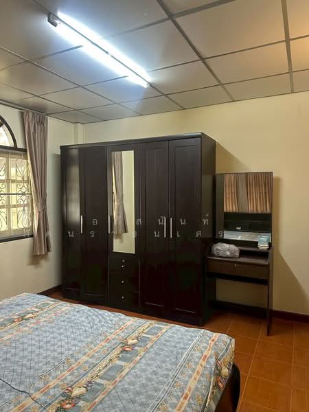 ปลาทอง ศรีนครินทร์ ซอยศรีด่าน 4, Samut Prakan, ศรีนครินทร์, Samrong Nua, Muang Samut Prakarn, Samut Prakan, 4 Bedrooms, 100 sqm, Single Detached House For Sale, by อภัสนันท์ ภัคนราธนเศรษฐ์, 500356252 - DDproperty.com