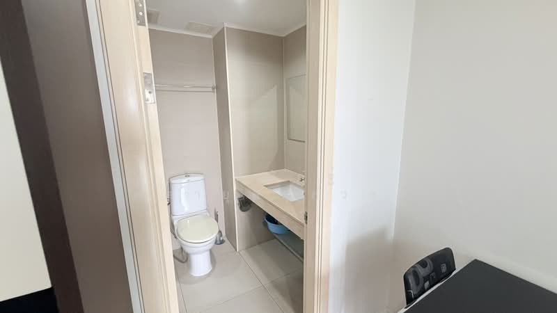 Lumpini Suite Pinklao : ลุมพินี สวีท ปิ่นเกล้า, กรุงเทพ, 1 ถนน สมเด็จพระปิ่นเกล้า, บางยี่ขัน, บางพลัด, กรุงเทพ, 35 ตร.ม., คอนโด ขาย, โดย ธนณัฎฐ์ ศตายุสกุลวงศ์, 500356260 - DDproperty.com