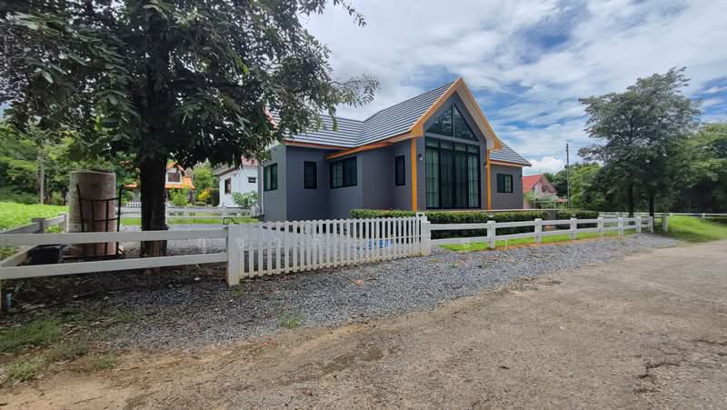 ชาร์เล่ต์ ฮิลล์ รีสอร์ต เขาใหญ่, Nakhon Ratchasima, ถนน 3052, Mu Si, Pak Chong, Nakhon Ratchasima, 3 Bedrooms, 150 sqm, Single Detached House For Sale, by สุชาติ ปรีชา, 500356271 - DDproperty.com