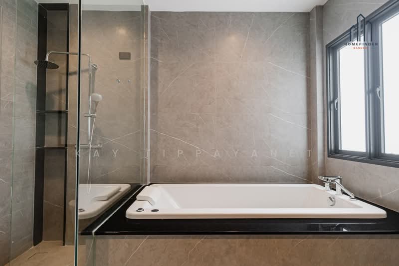 Bangkok Boulevard Signature Pinklao-Borom : บางกอก บูเลอวาร์ด ซิกเนเจอร์ ปิ่นเกล้า-บรมฯ, กรุงเทพ, Sala Thammasop Road, ศาลาธรรมสพน์, ทวีวัฒนา, กรุงเทพ, 449 ตร.ม., บ้านเดี่ยว ขาย, โดย Kay Tippayanet, 500356294 - DDproperty.com