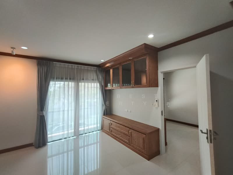 Viranya Wongwaen-Onnut, Bangkok, Kanchanaphisek Road, Dok Mai, Prawet, Bangkok, 5 Bedrooms, 100 sqm, Single Detached House For Sale, by The Best Property ตู่, 500356317 - DDproperty.com