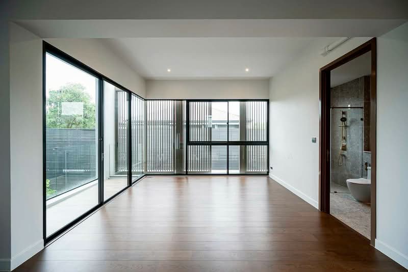 BuGaan Krungthep Kreetha, Bangkok, 109 15 Soi Krungthep Kreetha, Hua Mak, Bang Kapi, Bangkok, 4 Bedrooms, 655 sqm, Single Detached House Option To Buy, by Prem Narula, 500356366 - DDproperty.com