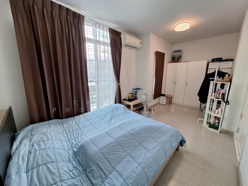 Baan Pruksa 86/2 Ladkrabang-Suvarnabhumi, Samut Prakan, Soi Ladkrabang 54, Ladkrabang Road, Srisa Chorakhe Noi, Bang Sao Thong, Samut Prakan, 3 Bedrooms, 100 sqm, Townhouse For Sale, by The Best Property ติ๊ก, 500356371 - DDproperty.com