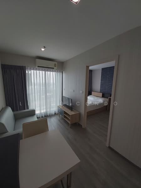 Rich Park @ Triple Station, Bangkok, 591 Srinakarin Road, Suan Luang, Bangkok, 1 Bedroom, 29 sqm, Condo For Rent, by Living Condo, 500356384 - DDproperty.com