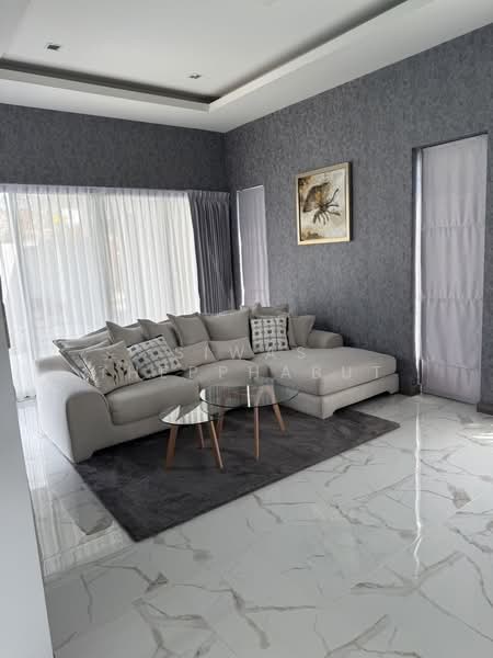 5 Bed Luxury Villa Near Mabprachan Lake for Rent Only 130k | 800 Sqm Land | Rooftop Terrace, Chon Buri (Pattaya), Phon prapha nimit 36, Poong, Bang Lamung (Pattaya), Chon Buri (Pattaya), 5 Bedrooms, 434 sqm, Villa For Rent, by Siwas Thepphabut, 500356426 - DDproperty.com