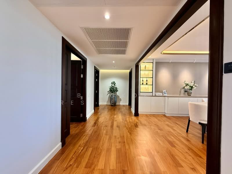 Mayfair Garden Apartment : เมย์แฟร์ การ์เดน อพาร์ทเมนท์, กรุงเทพ, 59 ซอย สุขุมวิท 16, คลองเตย, กรุงเทพ, 260 ตร.ม., อพาร์ทเมนท์ ให้เช่า, โดย Bangkok Residential, 500356454 - DDproperty.com