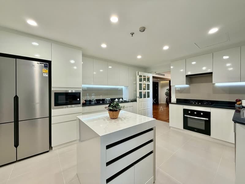 Mayfair Garden Apartment, Bangkok, 59 Soi Sukhumvit 16, Khlong Toei, Bangkok, 4 Bedrooms, 260 sqm, Apartment For Rent, by Bangkok Residential, 500356454 - DDproperty.com
