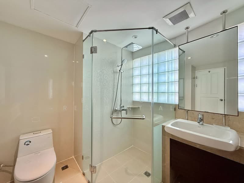 Mayfair Garden Apartment, Bangkok, 59 Soi Sukhumvit 16, Khlong Toei, Bangkok, 4 Bedrooms, 260 sqm, Apartment For Rent, by Bangkok Residential, 500356454 - DDproperty.com