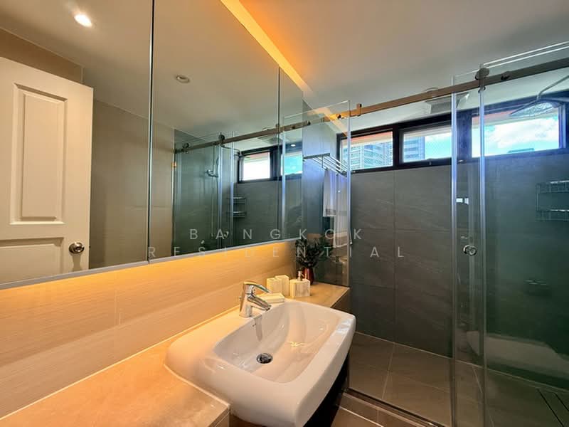 Mayfair Garden Apartment, Bangkok, 59 Soi Sukhumvit 16, Khlong Toei, Bangkok, 4 Bedrooms, 260 sqm, Apartment For Rent, by Bangkok Residential, 500356454 - DDproperty.com