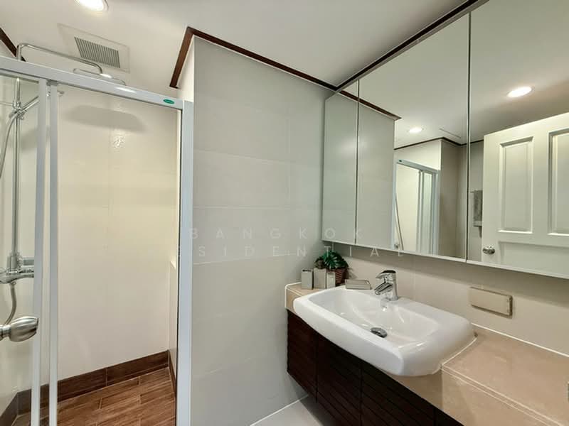 Mayfair Garden Apartment : เมย์แฟร์ การ์เดน อพาร์ทเมนท์, กรุงเทพ, 59 ซอย สุขุมวิท 16, คลองเตย, กรุงเทพ, 260 ตร.ม., อพาร์ทเมนท์ ให้เช่า, โดย Bangkok Residential, 500356454 - DDproperty.com