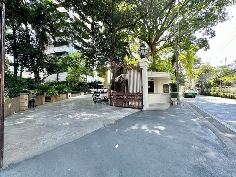 Mayfair Garden Apartment, Bangkok, 59 Soi Sukhumvit 16, Khlong Toei, Bangkok, 4 Bedrooms, 260 sqm, Apartment For Rent, by Bangkok Residential, 500356454 - DDproperty.com