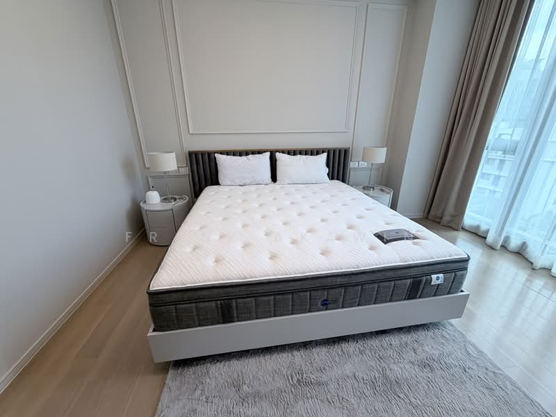Baan Sindhorn, Bangkok, 89 Soi Langsuan, Langsuan Road, Lumphini, Pathum Wan, Bangkok, 2 Bedrooms, 127 sqm, Condo For Rent, by Frank Akawin, 500356470 - DDproperty.com