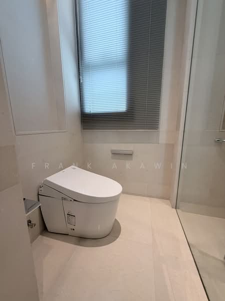 Baan Sindhorn, Bangkok, 89 Soi Langsuan, Langsuan Road, Lumphini, Pathum Wan, Bangkok, 2 Bedrooms, 127 sqm, Condo For Rent, by Frank Akawin, 500356470 - DDproperty.com