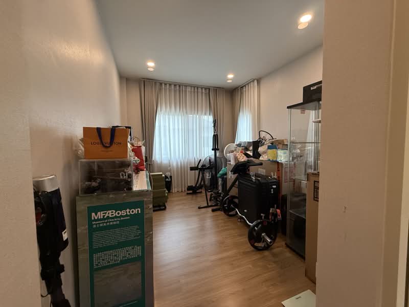 Centro Phahol-Vibhavadi 2 : เซนโทร พหลฯ-วิภาวดี 2, ปทุมธานี, Klong 1 Khlong Luang, คลองหนึ่ง, คลองหลวง, ปทุมธานี, 262 ตร.ม., บ้านเดี่ยว ขาย, โดย ณัฎฐ์ ยศขุน, 500356492 - DDproperty.com