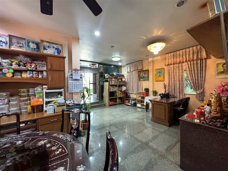 Maneerin Lake & Lagoon, Pathum Thani, บ้านกลาง , เมืองปทุมธานี , ปทุมธานี, Ban Klang, Muang Pathum Thani, Pathum Thani, 2 Bedrooms, 360 sqm, Single Detached House For Sale, by คุณ คติพจน์ ภัทรธนทรัพย์ (พีท), 500356496 - DDproperty.com