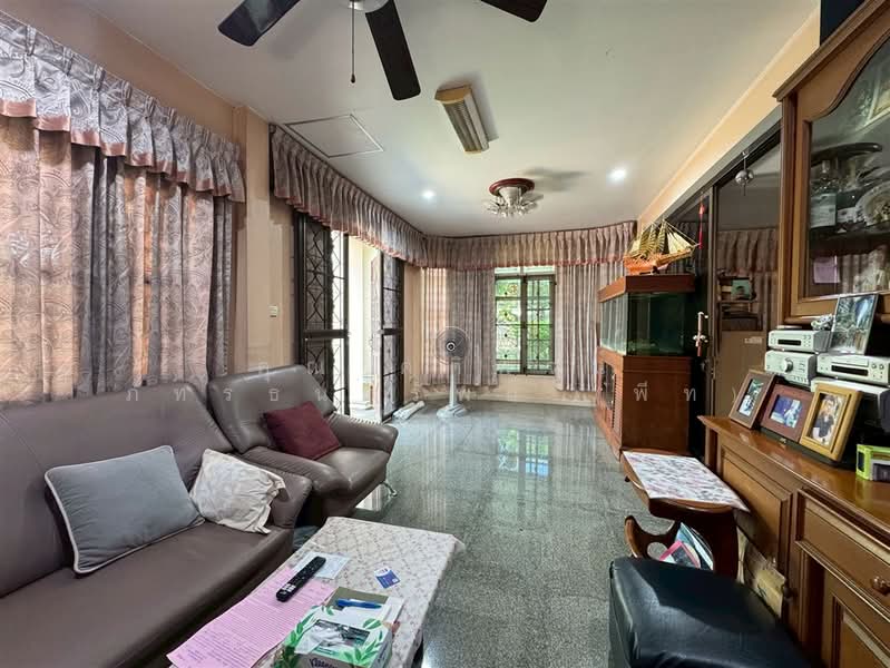Maneerin Lake & Lagoon, Pathum Thani, บ้านกลาง , เมืองปทุมธานี , ปทุมธานี, Ban Klang, Muang Pathum Thani, Pathum Thani, 2 Bedrooms, 360 sqm, Single Detached House For Sale, by คุณ คติพจน์ ภัทรธนทรัพย์ (พีท), 500356496 - DDproperty.com