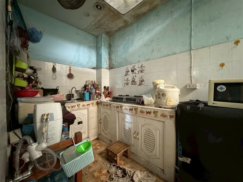 บูรพาวิลล่า 16 ซอยวัดเวฬุวนาราม15, Bangkok, Don Mueang, Bangkok, 2 Bedrooms, 80 sqm, Townhouse For Sale, by คุณ คติพจน์ ภัทรธนทรัพย์ (พีท), 500356518 - DDproperty.com