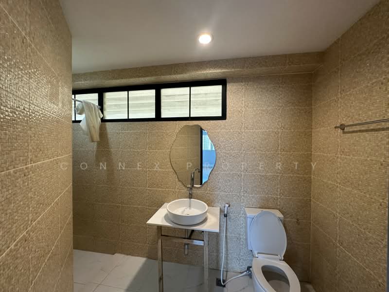 Thonglor Tower, Bangkok, Soi Thonglor, Sukhumvit 55 Road, Khlongtoei Nua, Watthana, Bangkok, 2 Bedrooms, 98 sqm, Condo For Sale, by Connex Property, 500356568 - DDproperty.com