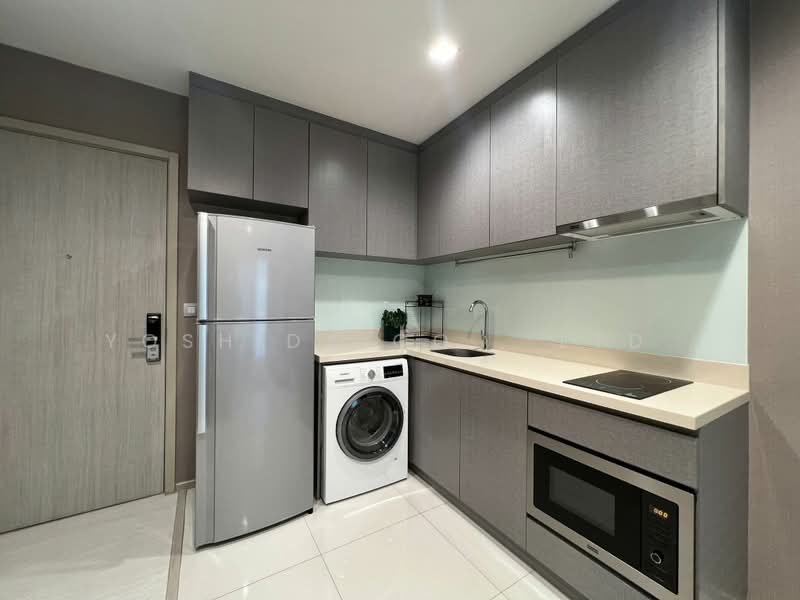Rhythm Sukhumvit 36-38, Bangkok, 55 Soi Sukhumvit 36, Sukhumvit Road, Phra Kanong, Khlong Toei, Bangkok, 2 Bedrooms, 60 sqm, Condo For Rent, by Yoshida Co., Ltd., 500356588 - DDproperty.com