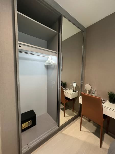 Rhythm Sukhumvit 36-38, Bangkok, 55 Soi Sukhumvit 36, Sukhumvit Road, Phra Kanong, Khlong Toei, Bangkok, 2 Bedrooms, 60 sqm, Condo For Rent, by Yoshida Co., Ltd., 500356588 - DDproperty.com
