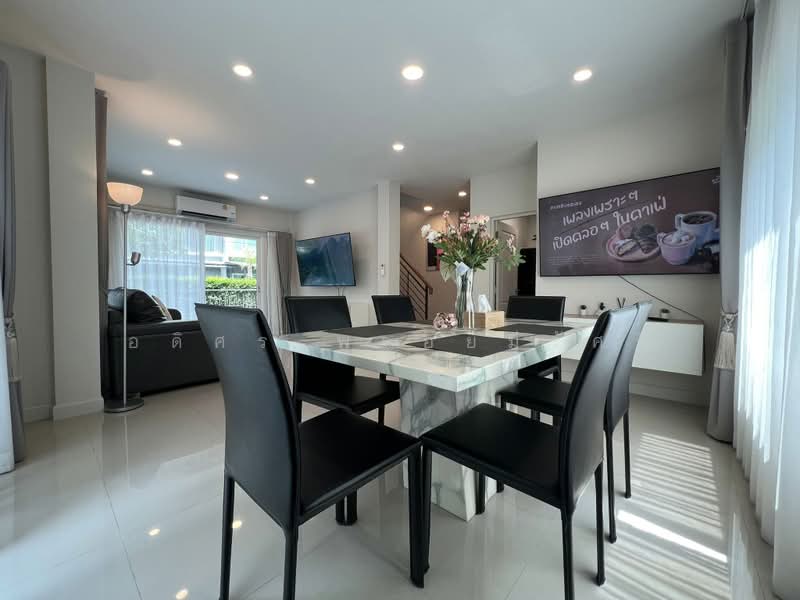 Centro Bangna-Wongwean, Bangkok, Kanchanaphisek Road, Dok Mai, Prawet, Bangkok, 4 Bedrooms, 200 sqm, Single Detached House For Rent, by Adisorn Ploymeerassamee, 500356604 - DDproperty.com