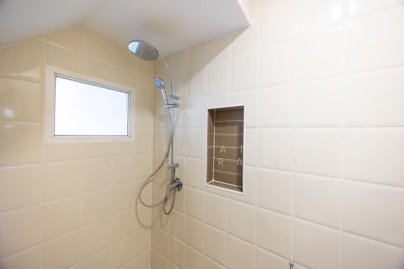 Golden Town Bangna-Suanluang, Bangkok, Kanchanapisek Road, Dok Mai, Prawet, Bangkok, 3 Bedrooms, 120 sqm, Townhouse For Sale, by Jirasate Lertdhirakul, 500356629 - DDproperty.com