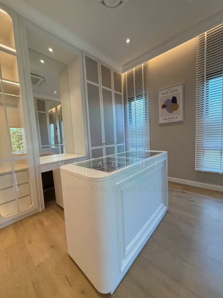 Narinsiri Rama 9-Krungthep Kreetha, Bangkok, Saphan Sung, Bangkok, 4 Bedrooms, 330 sqm, Single Detached House For Rent, by NR AGENT, 500356634 - DDproperty.com