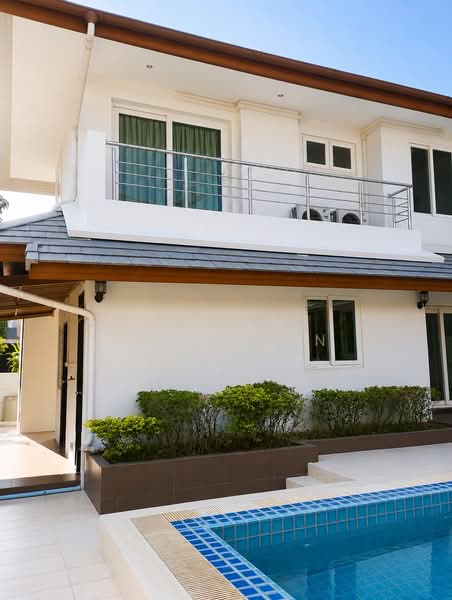 Seabreeze Villa Pattaya : ซีบรีส วิลล่า พัทยา, ชลบุรี, Sukhumvit Road, บางละมุง, ชลบุรี, 350 ตร.ม., บ้านเดี่ยว ขาย, โดย Saravut Audchuen, 500356642 - DDproperty.com