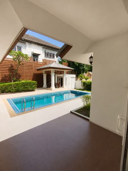 Seabreeze Villa Pattaya : ซีบรีส วิลล่า พัทยา, ชลบุรี, Sukhumvit Road, บางละมุง, ชลบุรี, 350 ตร.ม., บ้านเดี่ยว ขาย, โดย Saravut Audchuen, 500356642 - DDproperty.com