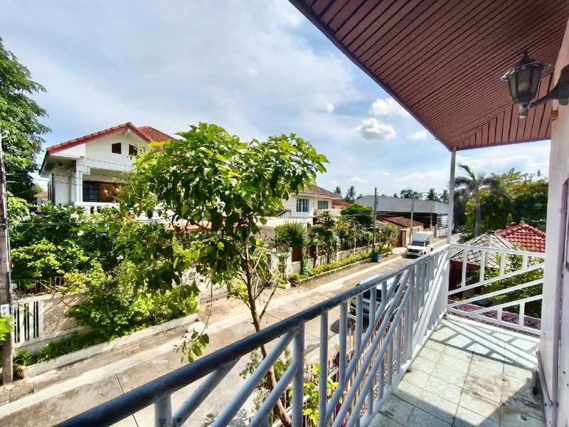 หมู่บ้านเพชรเกษม 3, Bangkok, Bang Kae Nua, Bang Khae, Bangkok, 5 Bedrooms, 180 sqm, Single Detached House For Sale, by สรภพ ยอดไชย (สีฝุ่น), 500356666 - DDproperty.com