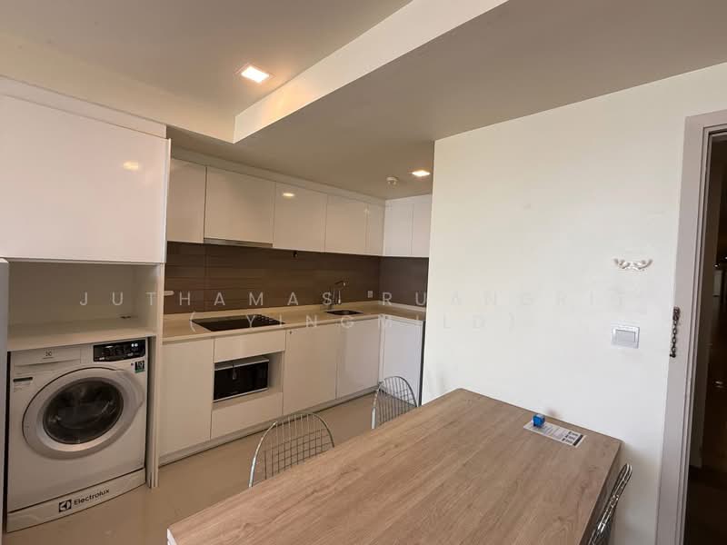 Maestro 03 Ratchada-Rama 9, Bangkok, Soi Ratchadaphisek 3 Ratchadaphisek Road, Din Daeng, Bangkok, 2 Bedrooms, 65 sqm, Condo For Rent, by Juthamas Ruangrit ( YingMild), 500356669 - DDproperty.com