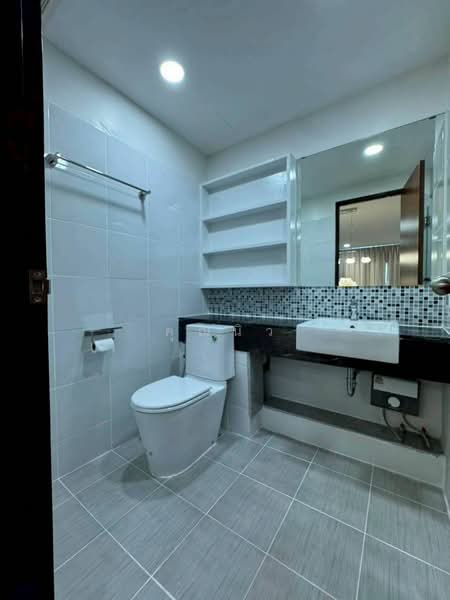 Diamond Ratchada City Plus (TowerC) condominium, Bangkok, Ratchadaphisek, Huai Khwang, Bangkok, 2 Bedrooms, 55 sqm, Condo For Sale, by คุณนิว, 500356688 - DDproperty.com