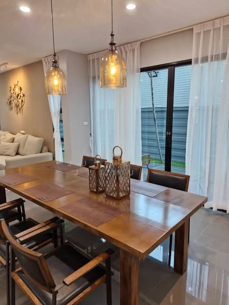 ลุมพินี สวนหลวง ร.9, Bangkok, Prawet, Bangkok, 3 Bedrooms, 310 sqm, Single Detached House For Sale, by Jutarat Jitmun, 500356693 - DDproperty.com