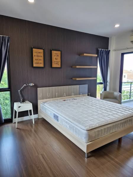 ลุมพินี สวนหลวง ร.9, Bangkok, Prawet, Bangkok, 3 Bedrooms, 310 sqm, Single Detached House For Sale, by Jutarat Jitmun, 500356693 - DDproperty.com