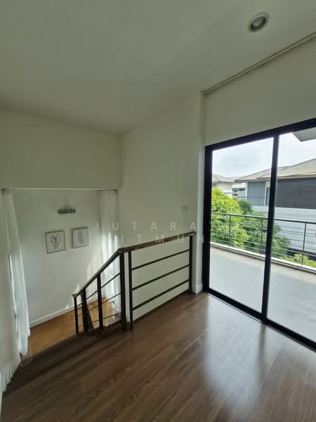 ลุมพินี สวนหลวง ร.9, Bangkok, Prawet, Bangkok, 3 Bedrooms, 310 sqm, Single Detached House For Sale, by Jutarat Jitmun, 500356693 - DDproperty.com