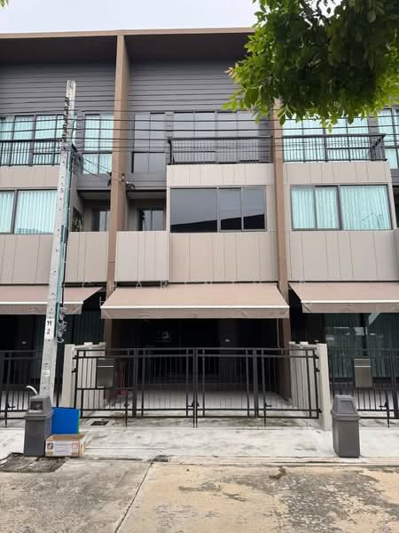 Baan Klang Mueang Bangna-Wongwaen, Samut Prakan, Bangphli Yai, Bang Plee, Samut Prakan, 3 Bedrooms, 152 sqm, Townhouse For Rent, by Charinthip Phungalong, 500356699 - DDproperty.com