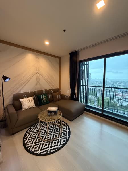 Rhythm Sukhumvit 36-38, Bangkok, 55 Soi Sukhumvit 36, Sukhumvit Road, Phra Kanong, Khlong Toei, Bangkok, 1 Bedroom, 35 sqm, Condo For Rent, by Kitsadapoom Wanpholthong, 500356705 - DDproperty.com