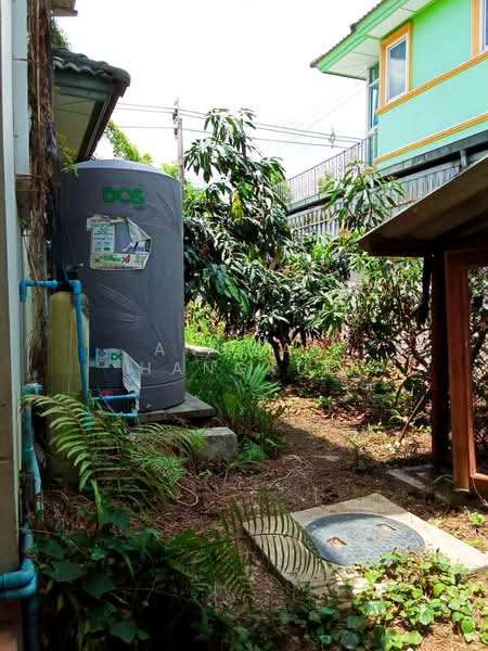 ขายบ้านเดี่ยว 96.5 ตรว. โครงสร้างอิฐมอญทั้งหลัง หน้าบ้านติดถนนกาญจนาภิเษก หันทิศใต้ เป็นที่อยู่อาศ, กรุงเทพ, ทวีวัฒนา, กรุงเทพ, 220 ตร.ม., บ้านเดี่ยว ขาย, โดย Anumas Hangkul, 500356706 - DDproperty.com